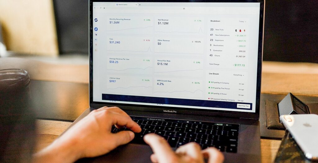 Customer Data Platform Vs. Customer Relationship Management Software Customer Data Platform Vs. Customer Relationship Management Software